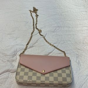 Cross body bag
